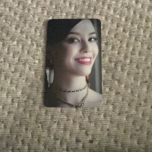 Leia Close to Me Photocard